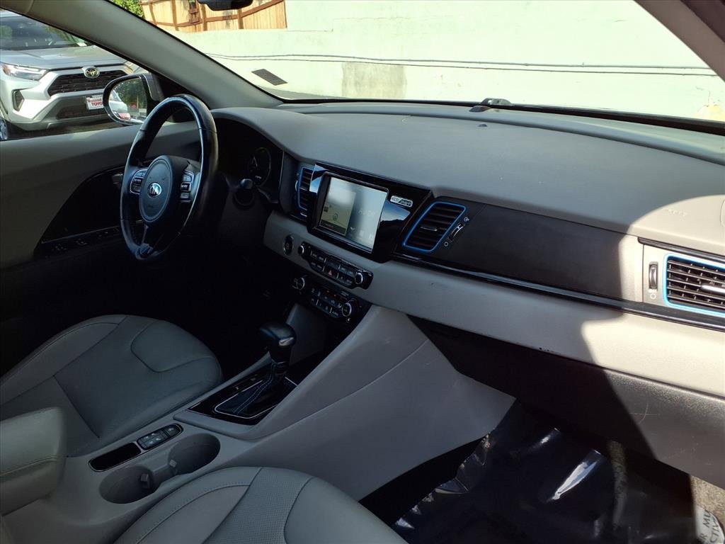 Used 2019 Kia Niro EX Premium w/ Sunroof Package image 24