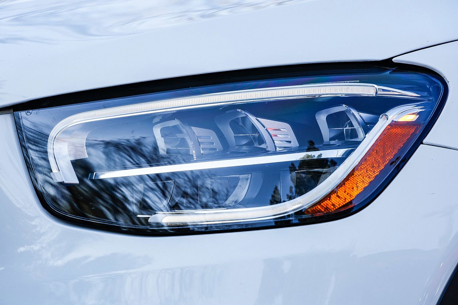 Used 2021 Mercedes-Benz GLC 300 4MATIC image 7