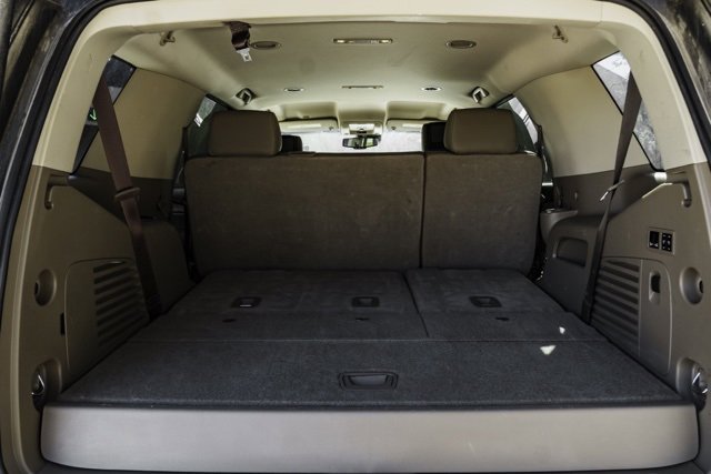 Used 2017 GMC Yukon SLT w/ HD Trailering Package image 6