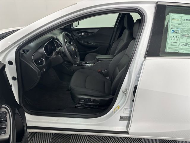 Used 2024 Chevrolet Malibu LT FWD image 7