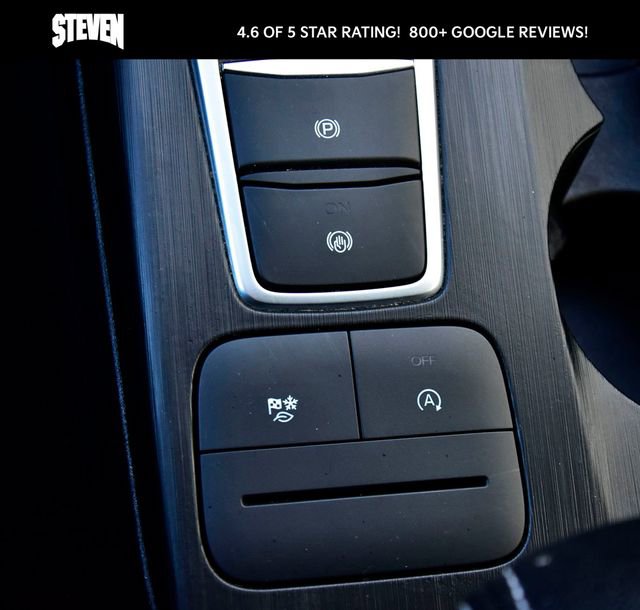 Used 2022 Ford Escape SE image 25