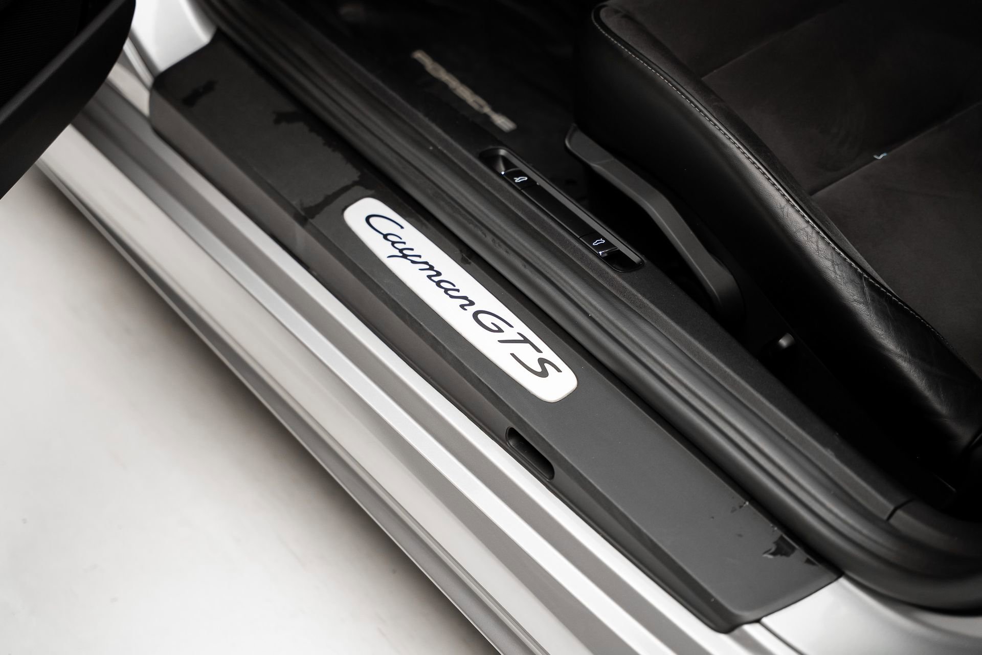 Used 2019 Porsche 718 Cayman GTS image 55