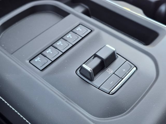 New 2026 GMC Sierra 3500 Denali Ultimate AWD/4WD image 30