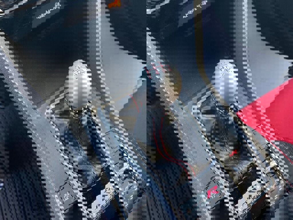 Used 2019 Honda Civic Type R image 14