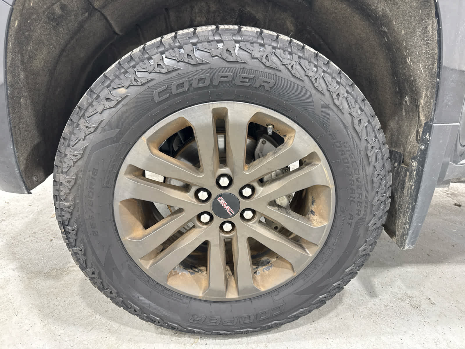 Certified 2020 GMC Canyon SLE w/ Elevation Edition AWD/4WD image 10