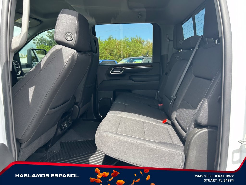 Used 2026 GMC Sierra 2500 SLE w/ SLE Value Package; AWD/4WD image 11