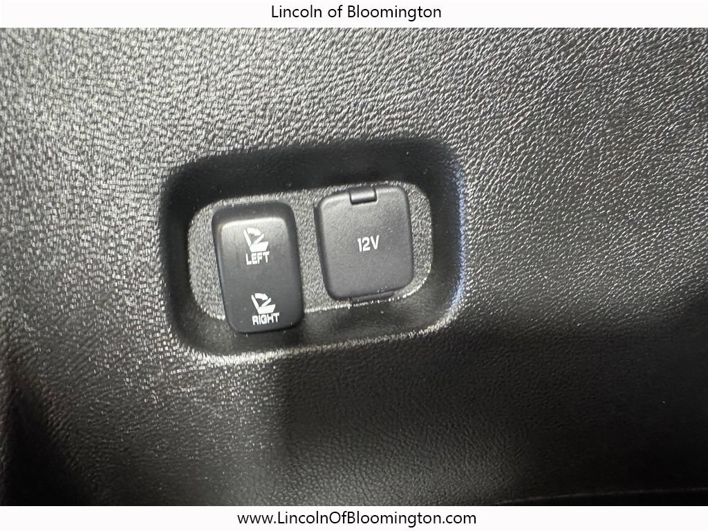 Used 2023 Ford Edge SEL w/ Convenience Package AWD/4WD image 19
