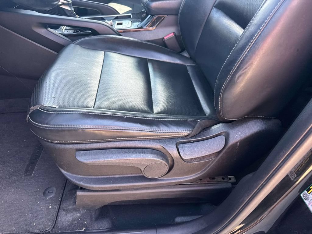 Used 2020 Kia Telluride LX AWD/4WD image 23