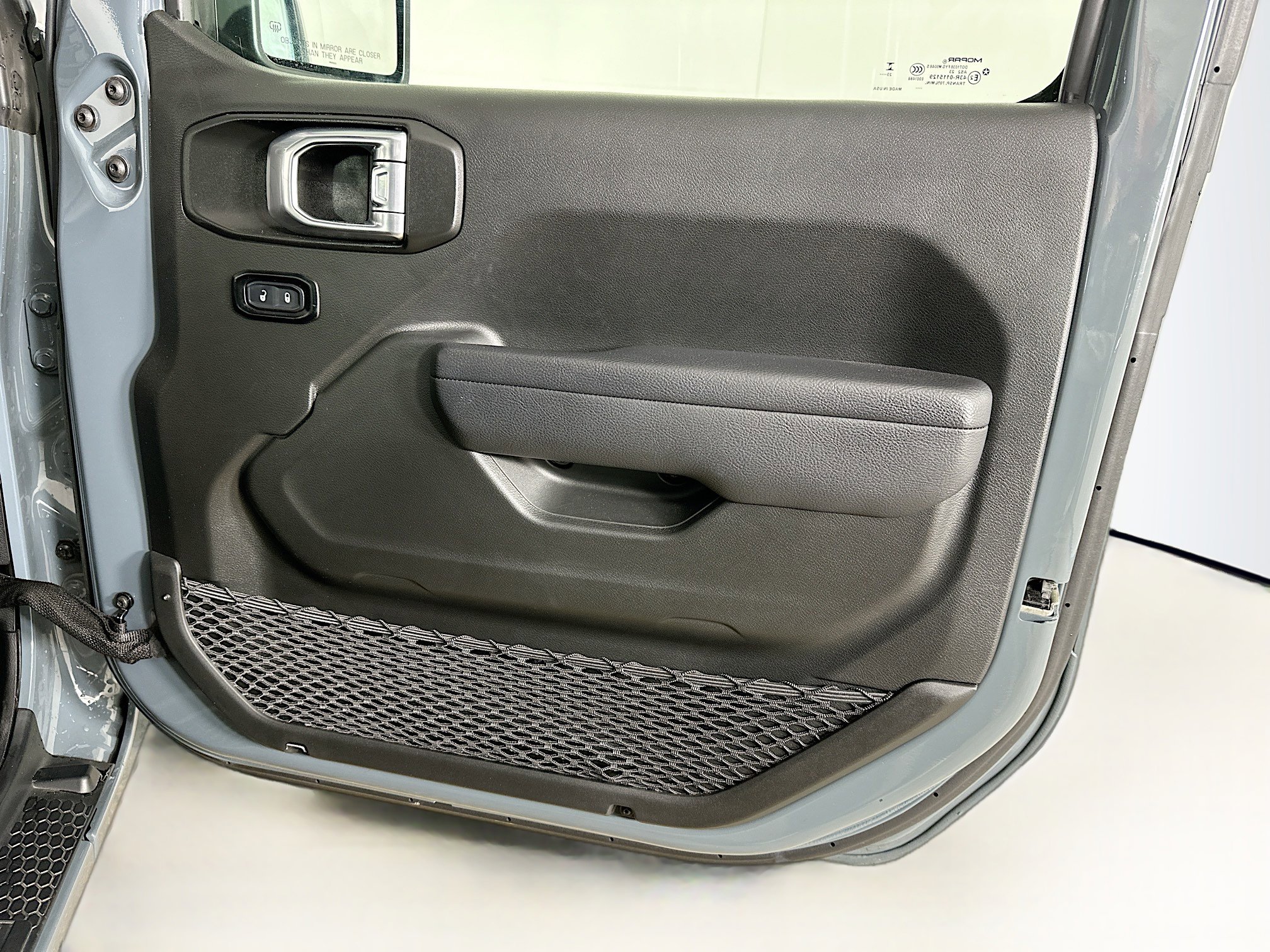 Used 2024 Jeep Wrangler Willys image 30