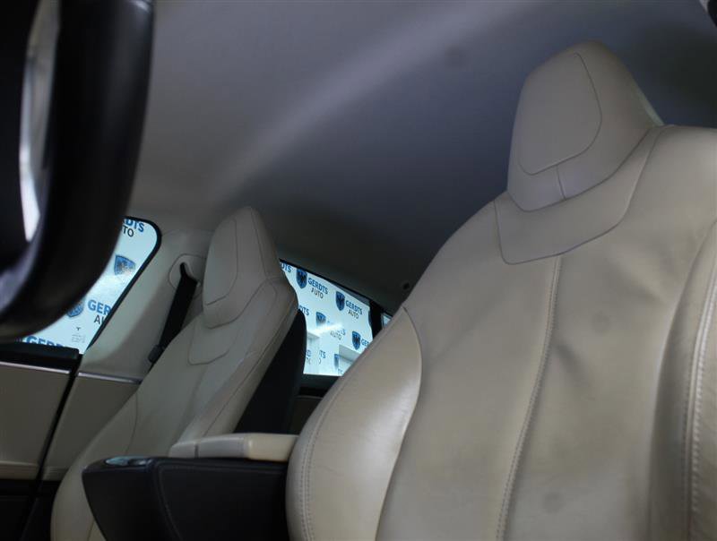 Used 2013 Tesla Model S image 8