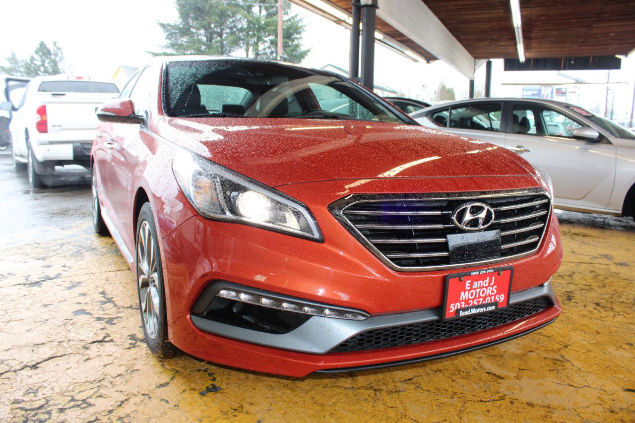 Used 2015 Hyundai Sonata Limited 2.0T FWD image 8