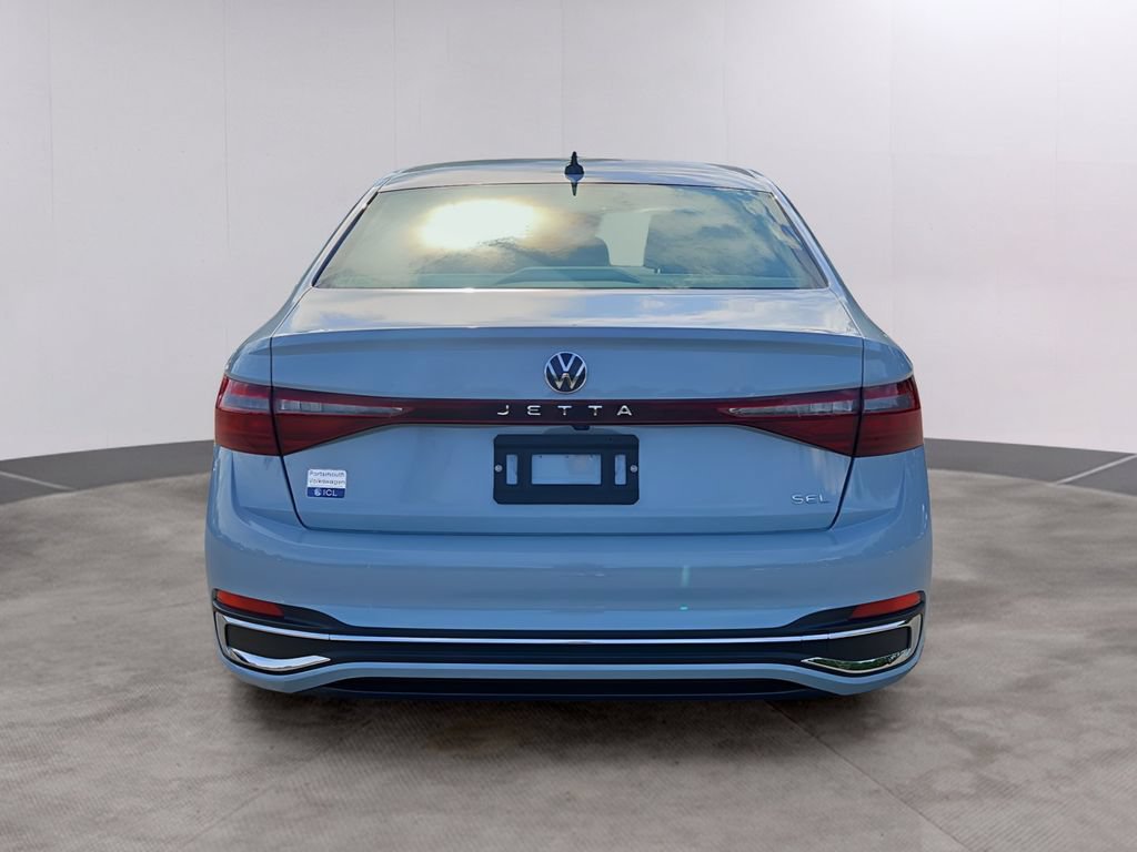 Used 2026 Volkswagen Jetta SEL FWD image 5