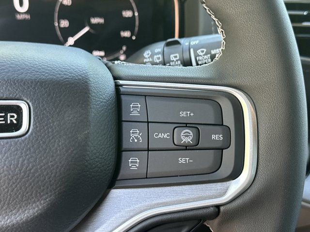 New 2026 Jeep Grand Wagoneer L Limited AWD/4WD image 27