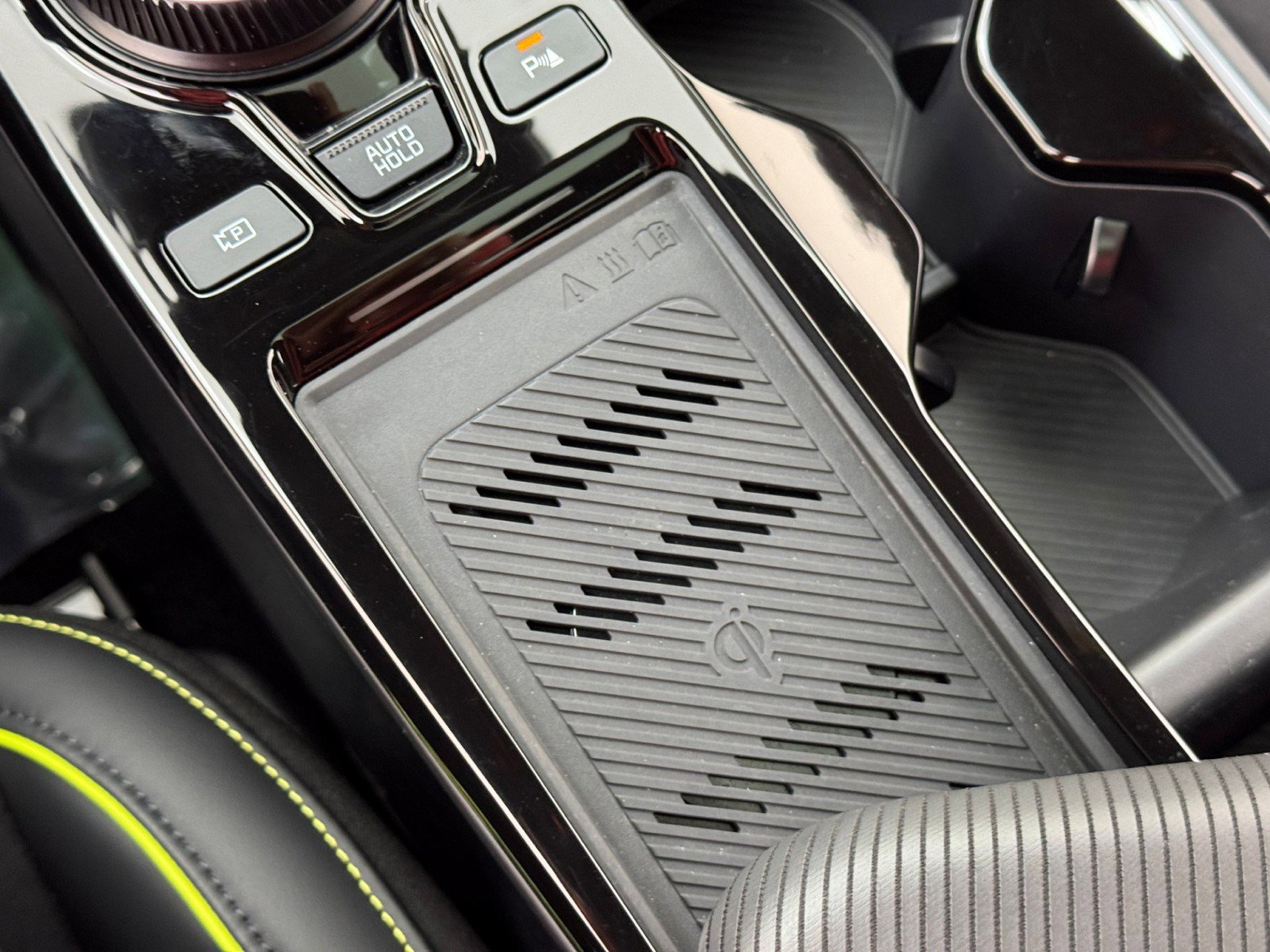 Used 2023 Kia EV6 GT image 32