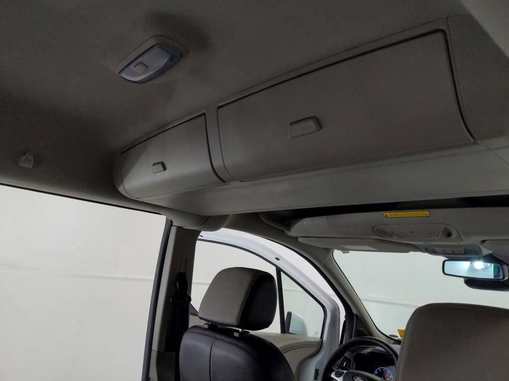 Used 2021 Ford Transit Connect Titanium w/ Trailer Tow Package FWD image 31