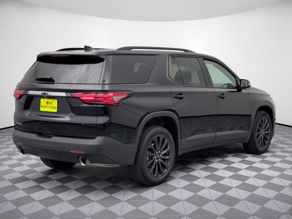 Used 2023 Chevrolet Traverse RS FWD image 9