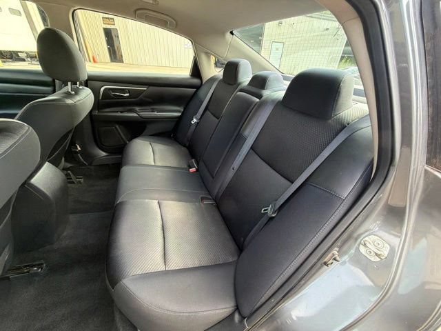 Used 2017 Nissan Altima 2.5 SR FWD image 13