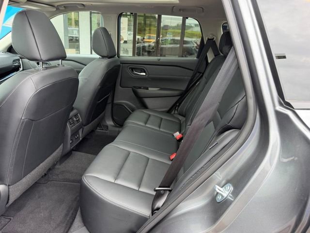 Used 2024 Nissan Rogue SL w/ SL Premium Package AWD/4WD image 10