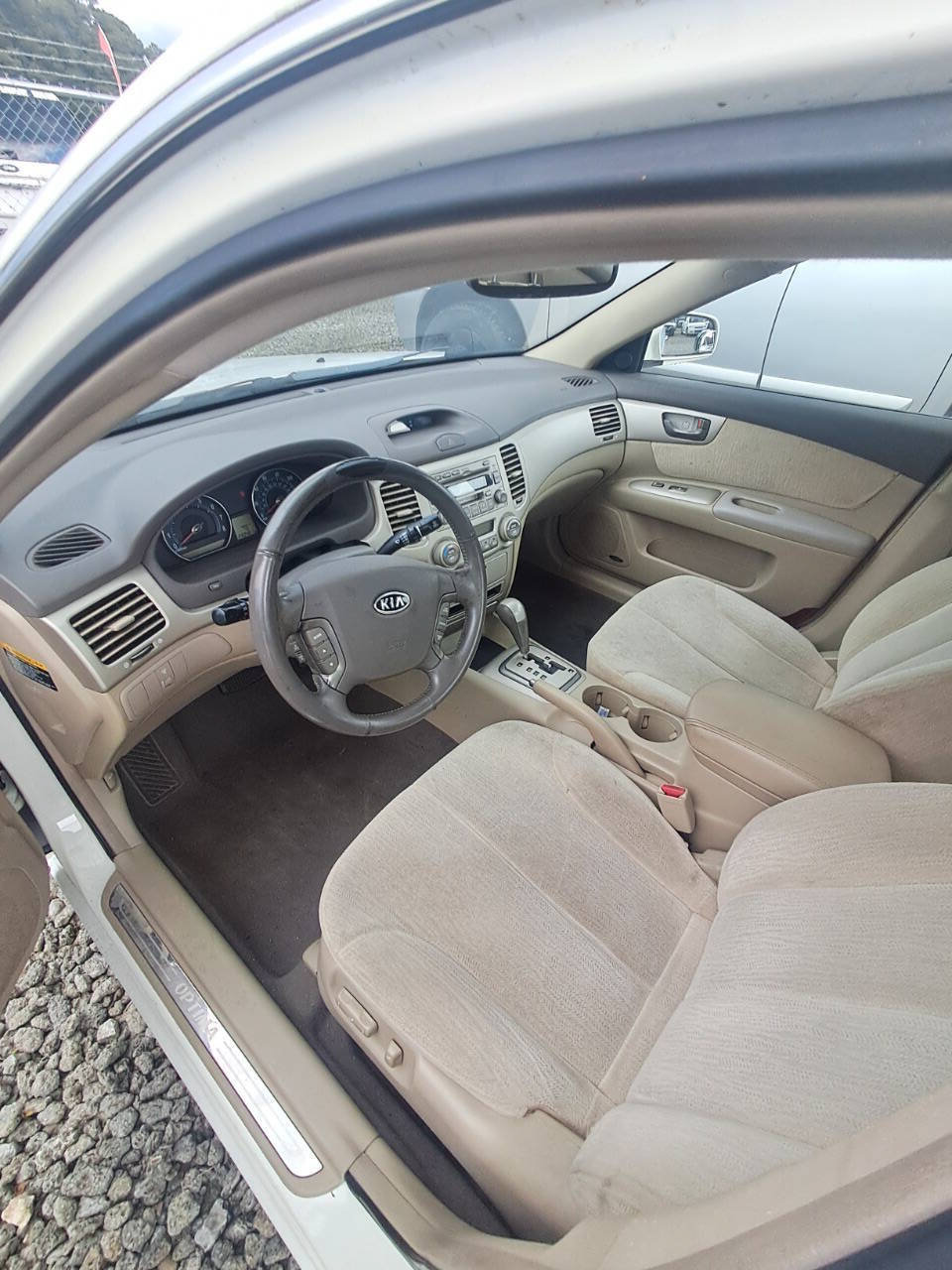 Used 2007 Kia Optima EX FWD image 2