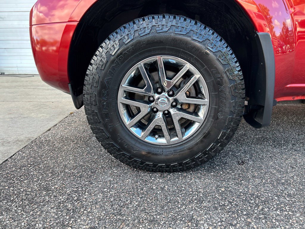 Used 2018 Nissan Frontier PRO-4X AWD/4WD image 11