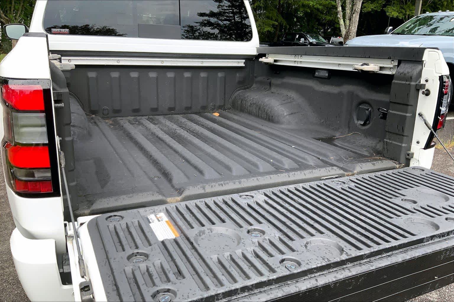 Used 2024 Nissan Frontier PRO-4X w/ Pro Convenience Package AWD/4WD image 32