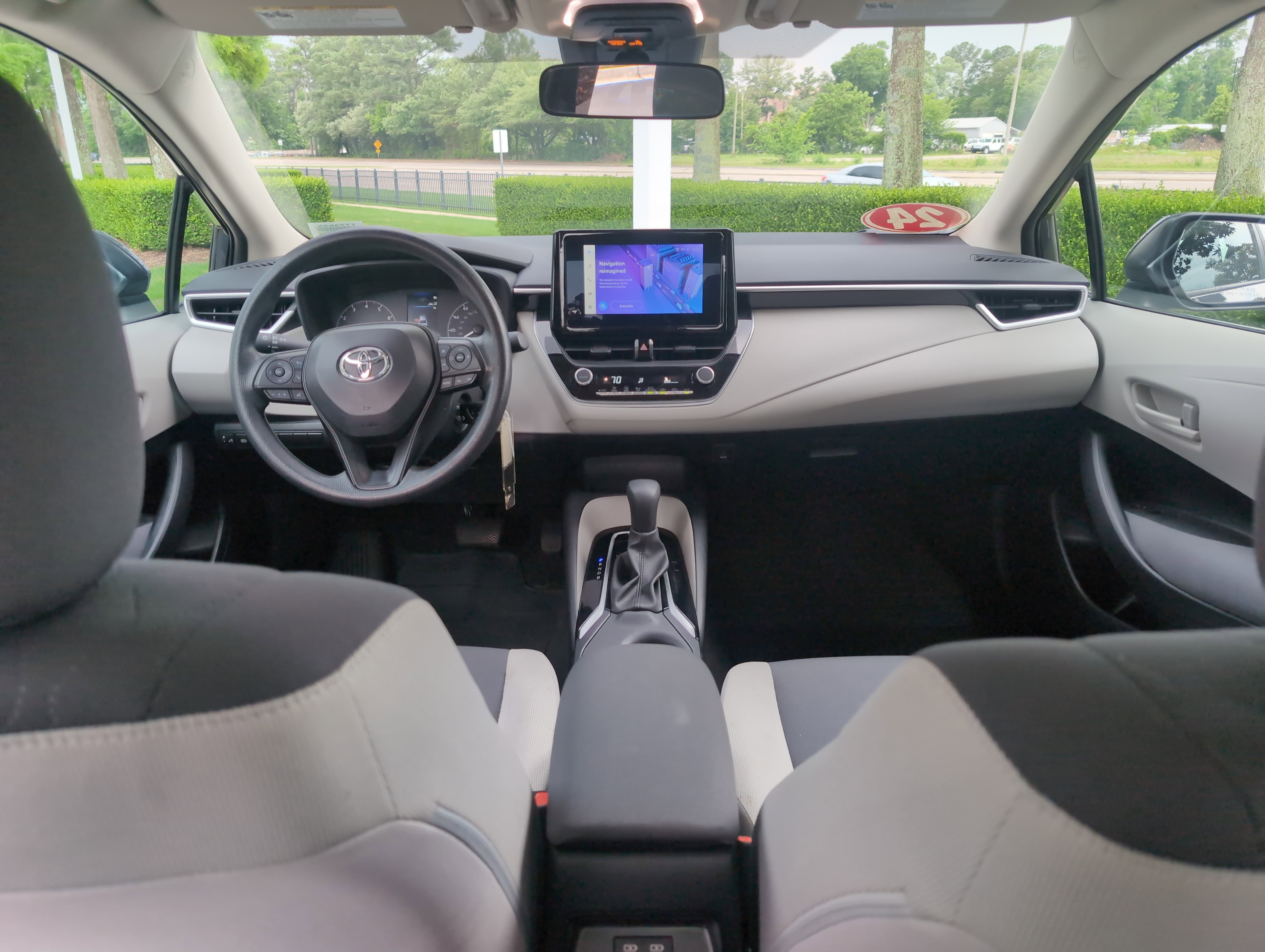 Certified 2024 Toyota Corolla LE FWD image 28