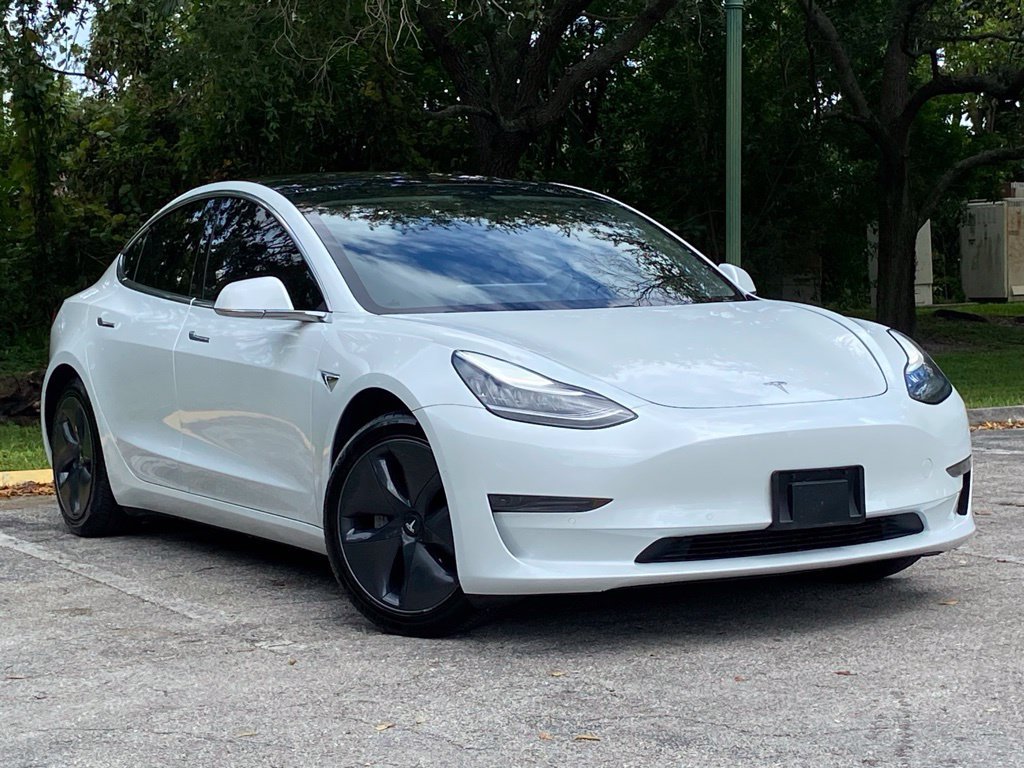 Used 2020 Tesla Model 3 Standard Range RWD image 4