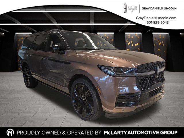 New 2026 Lincoln Navigator Black Label AWD/4WD image 1