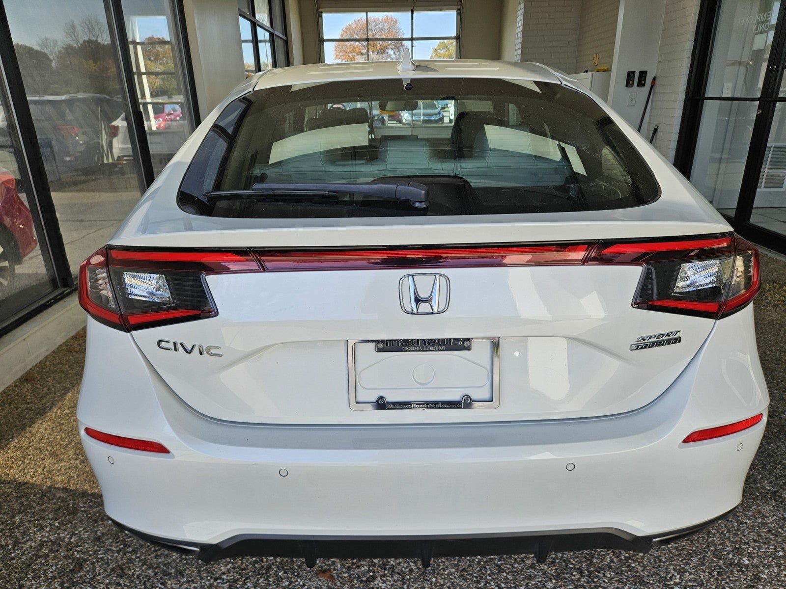 Used 2023 Honda Civic Sport Touring image 3