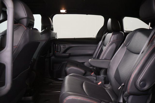 Certified 2025 Toyota Sienna XSE AWD/4WD image 28