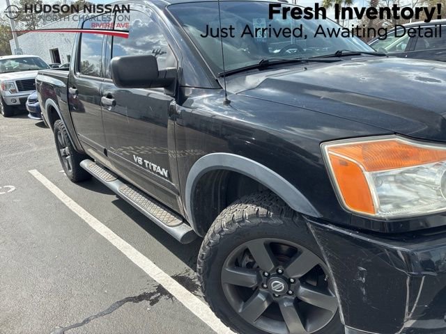 Used 2015 Nissan Titan SV w/ SV Value Truck Package image 1