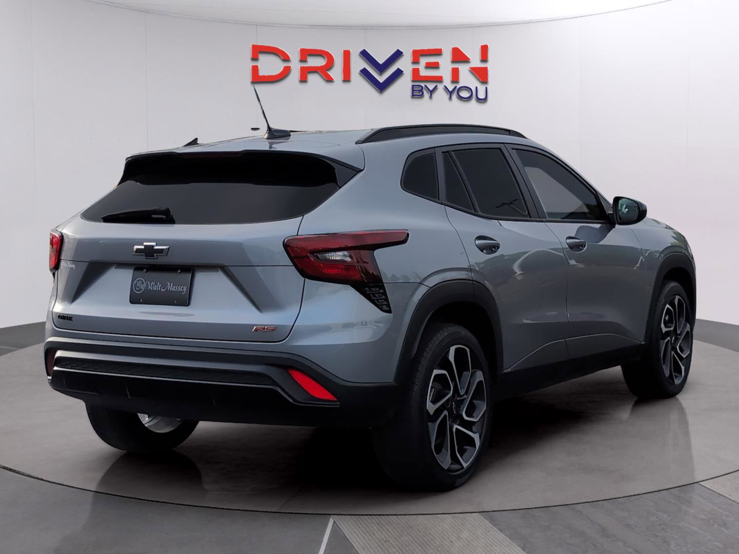 Used 2024 Chevrolet Trax RS w/ Sunroof Package image 5