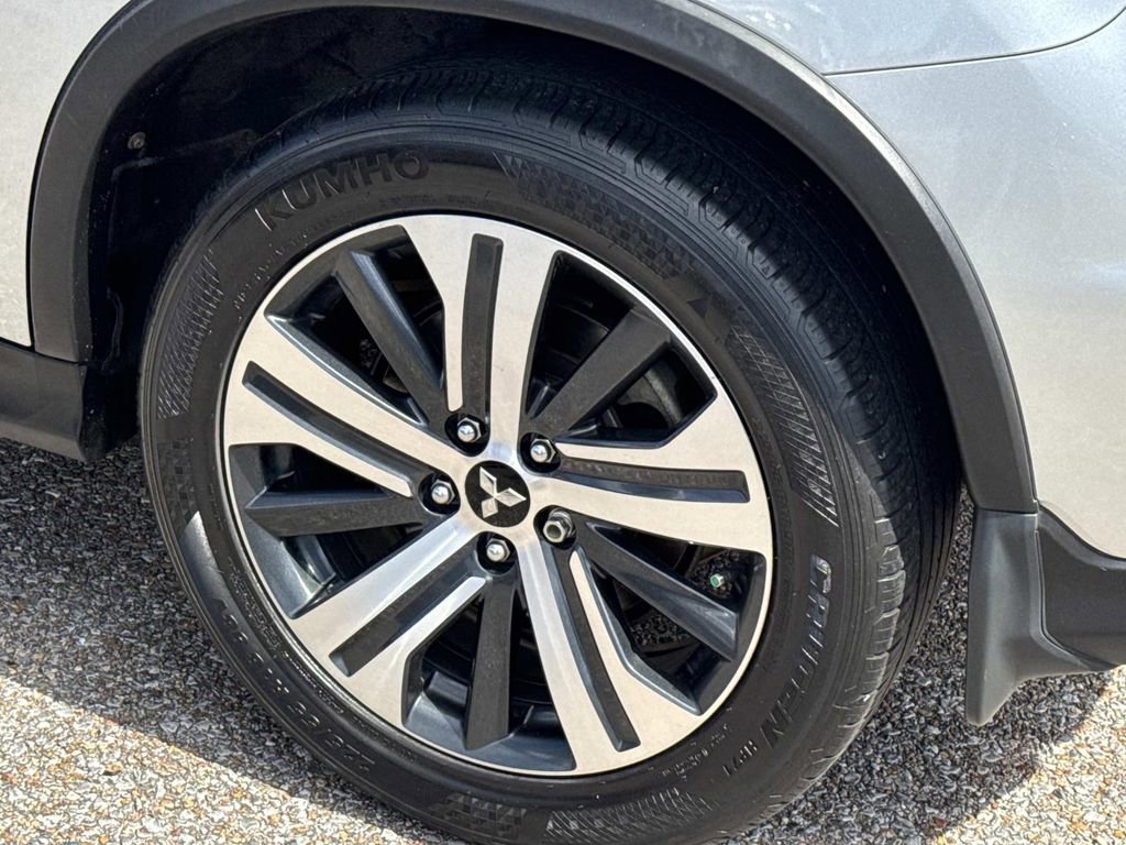 Used 2022 Mitsubishi Outlander Sport ES image 5