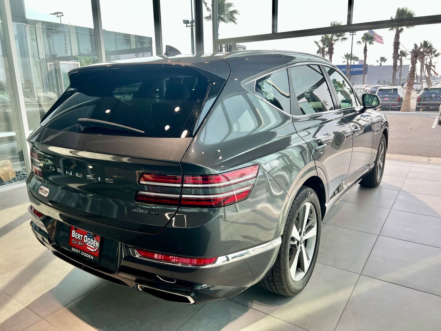 Used 2022 Genesis GV80 3.5T w/ Advanced Package 06 AWD/4WD image 5