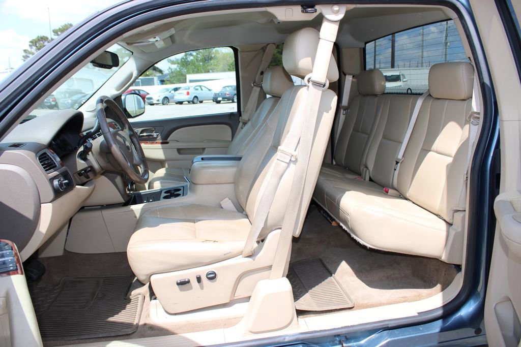 Used 2013 Chevrolet Silverado 1500 LTZ image 7