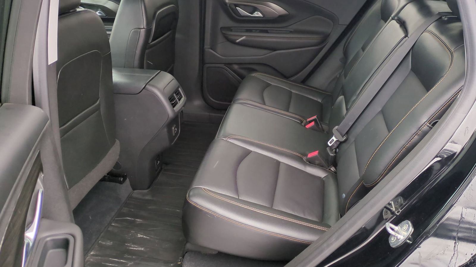 Used 2020 GMC Terrain SLT w/ Preferred Package image 19