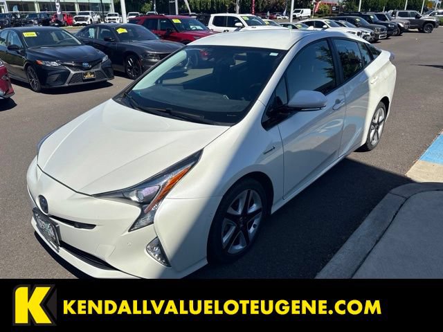 Used 2018 Toyota Prius Three Touring FWD image 6