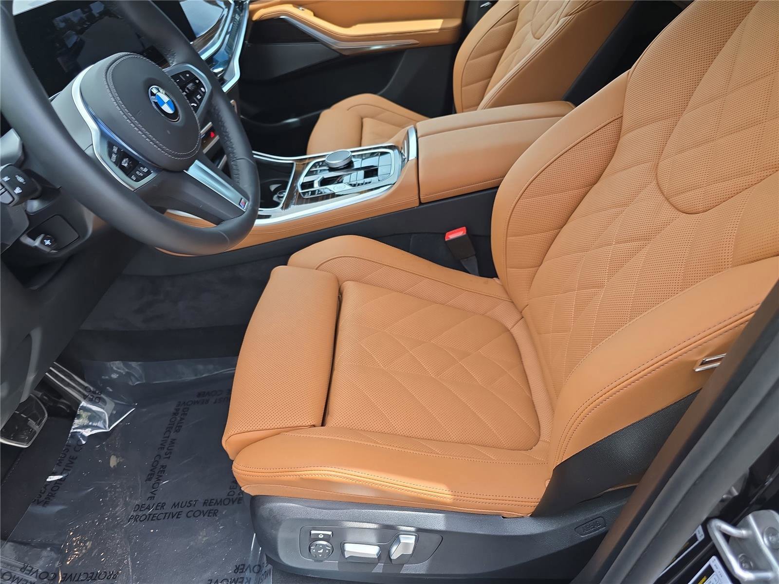 Used 2026 BMW X5 xDrive40i w/ M Sport Package AWD/4WD image 22