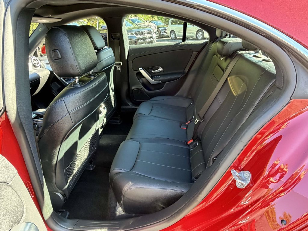 Used 2021 Mercedes-Benz CLA 250 4MATIC image 16