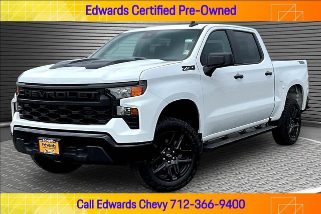 Used 2026 Chevrolet Silverado 1500 Custom Trail Boss w/ Dark Appearance Package