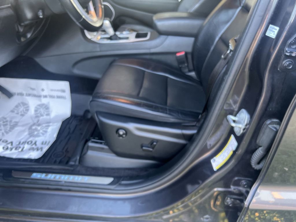 Used 2018 Jeep Grand Cherokee Summit image 13