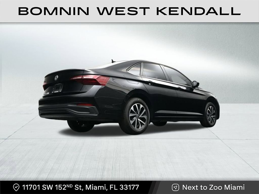 Used 2023 Volkswagen Jetta S image 24