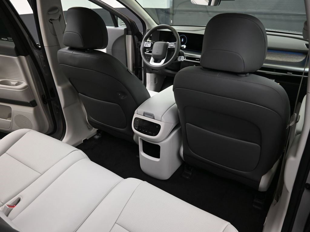 New 2026 Hyundai Ioniq 9 SEL image 15