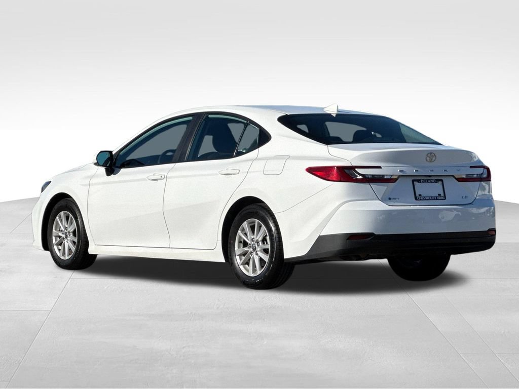 Used 2025 Toyota Camry LE FWD image 3