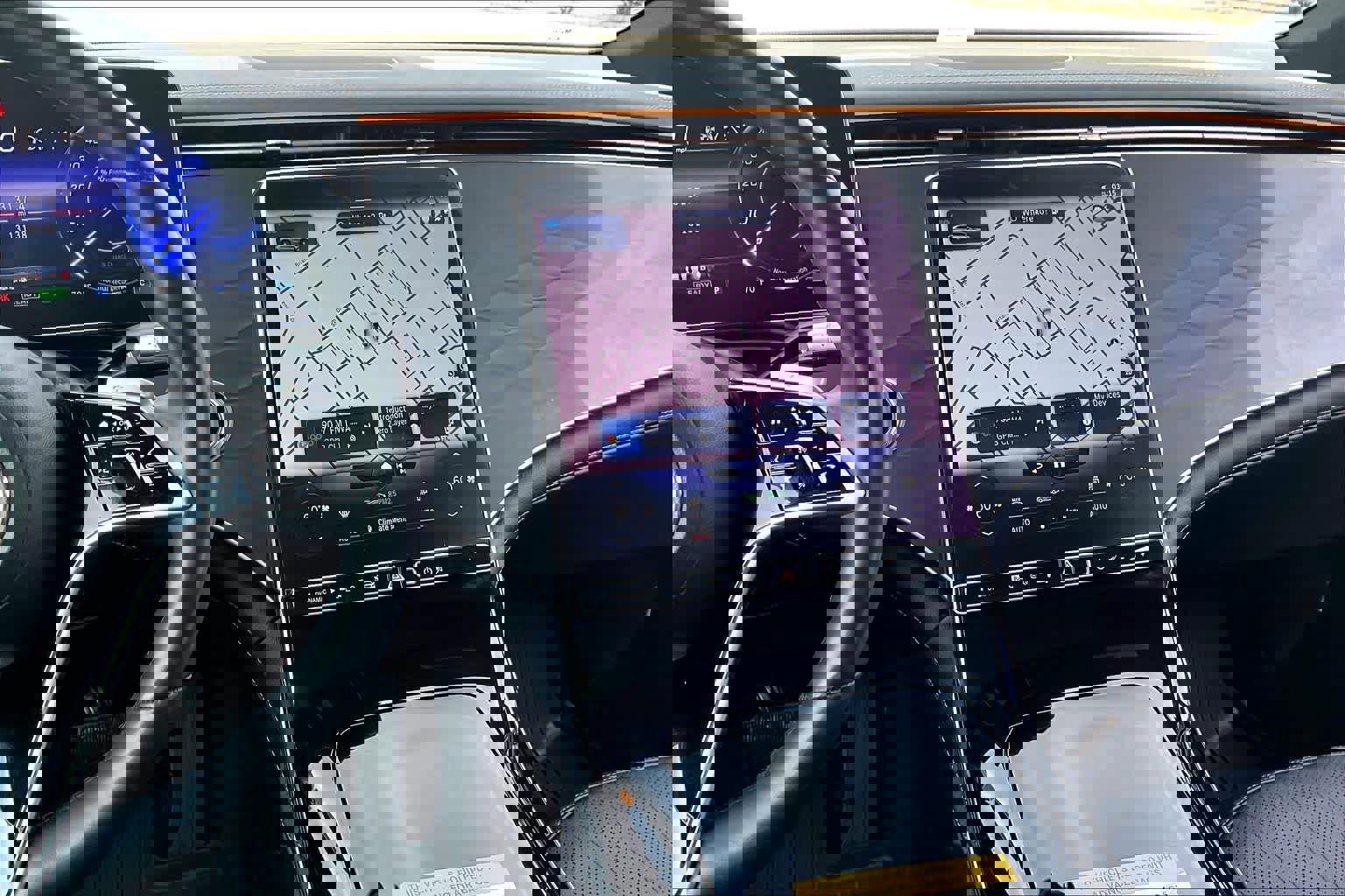 Used 2023 Mercedes-Benz EQS 450+ SUV image 6