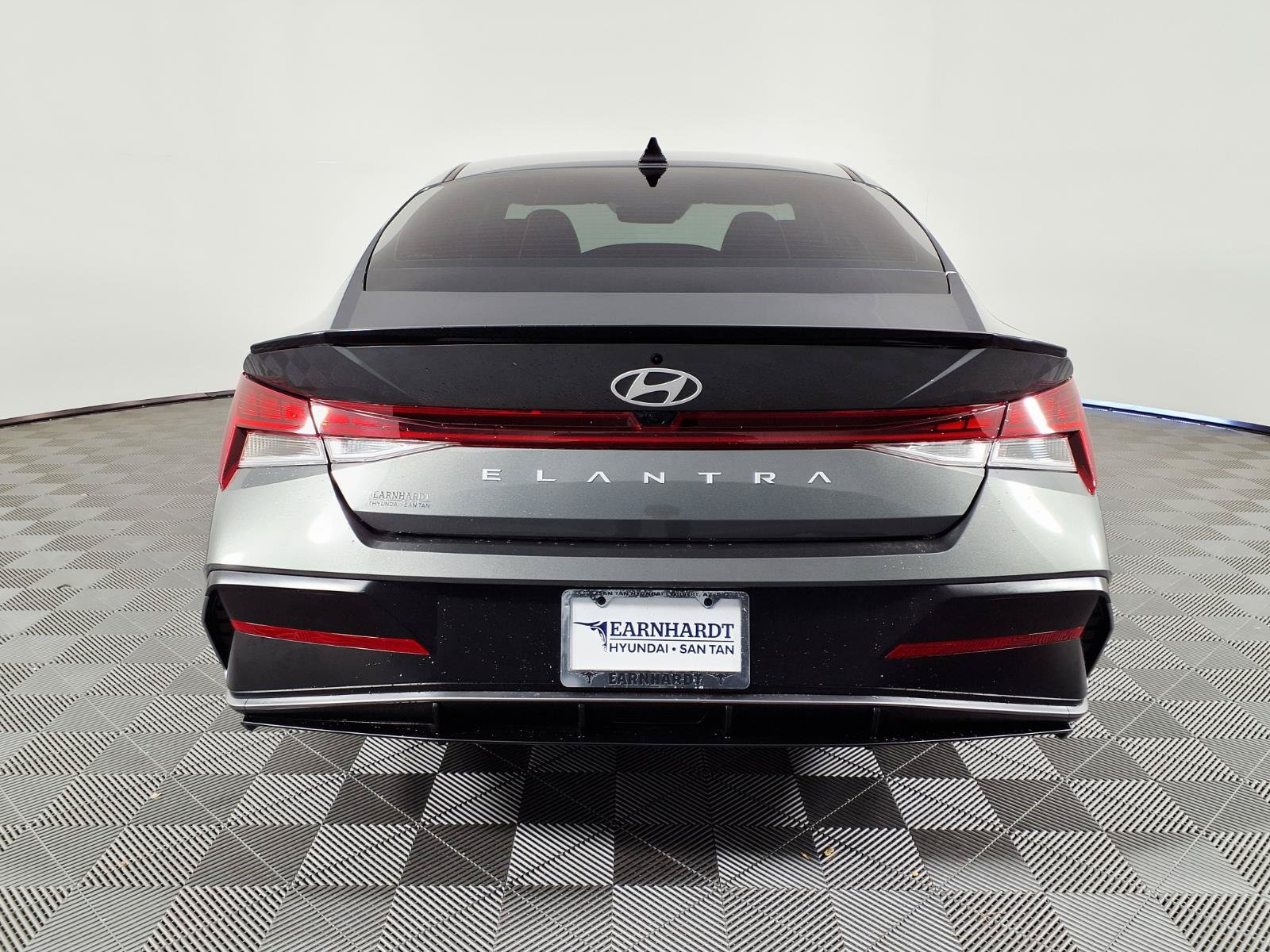 Certified 2026 Hyundai Elantra SEL Sport Premium FWD image 5