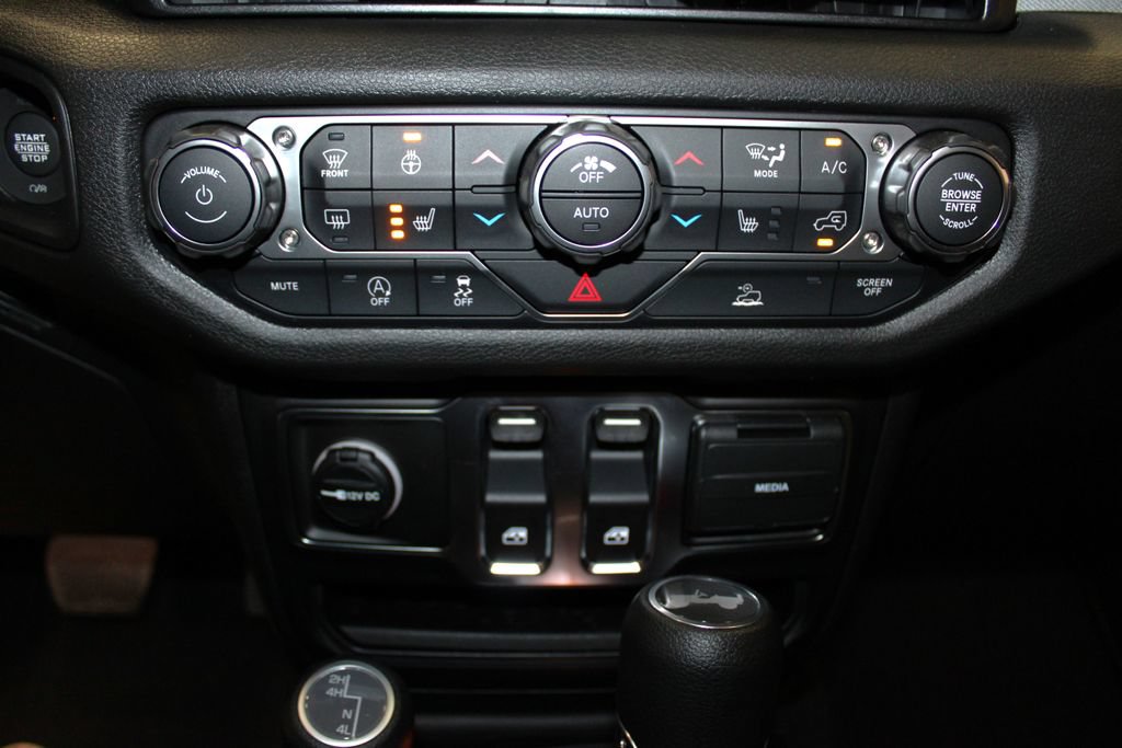 New 2026 Jeep Wrangler Sport AWD/4WD image 18