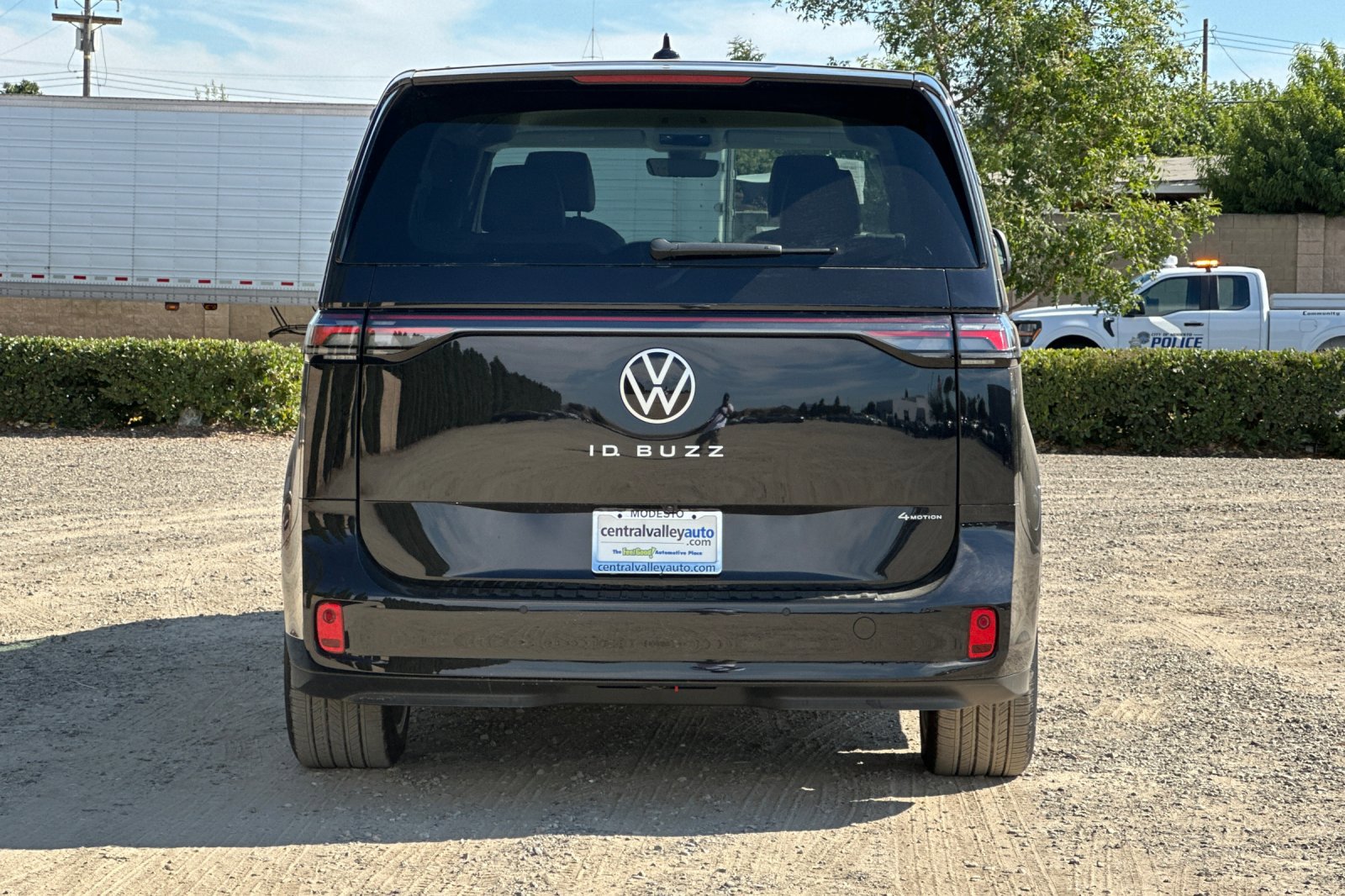 New 2025 Volkswagen ID. Buzz Pro S Plus image 5