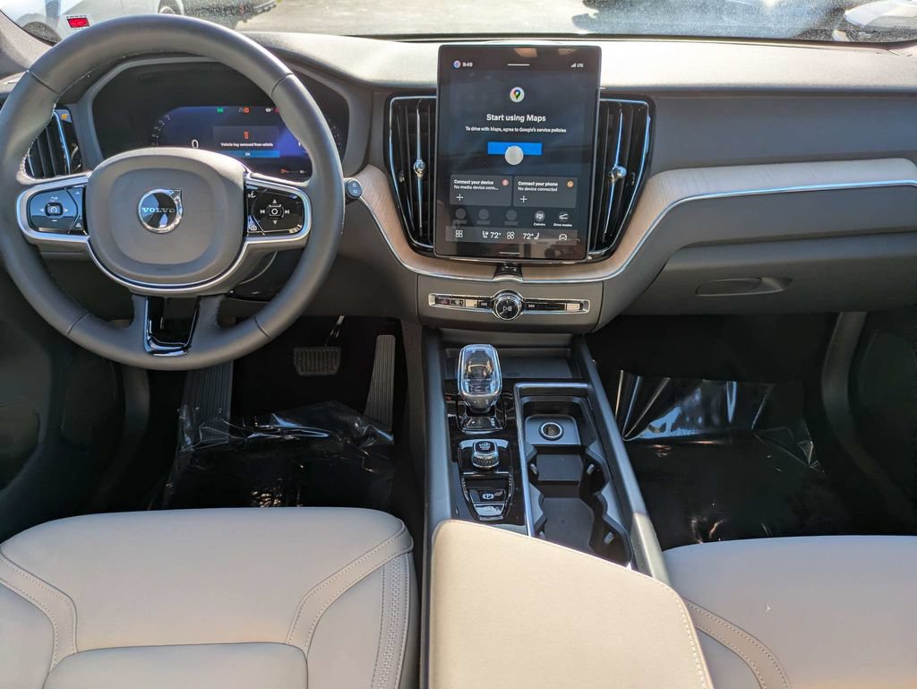 New 2026 Volvo XC60 B5 Plus w/ Protection Package Premier AWD/4WD image 16