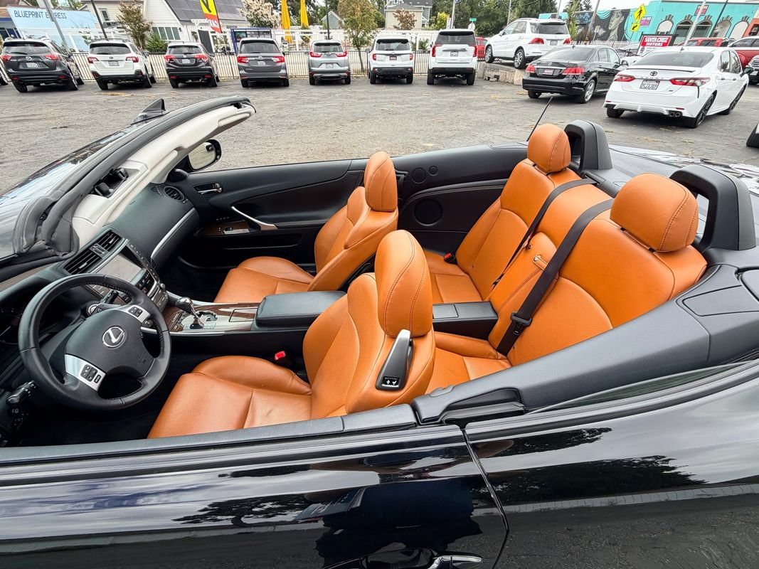 Used 2012 Lexus IS 350C w/ Luxury Pkg RWD image 18